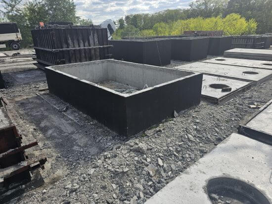 Produkcja szamb betonowych Dynów - najwyższa jakość zbiorników